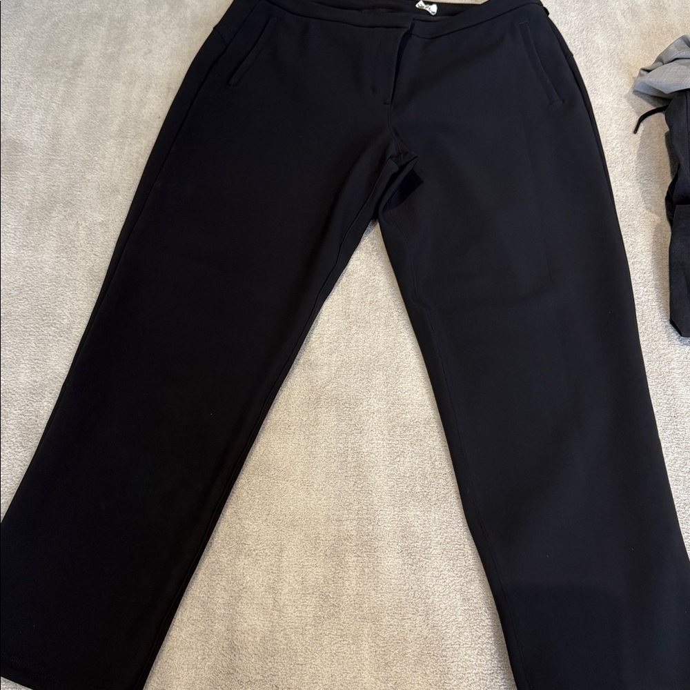 lululemon athletica Tappered Leg Pants in Black